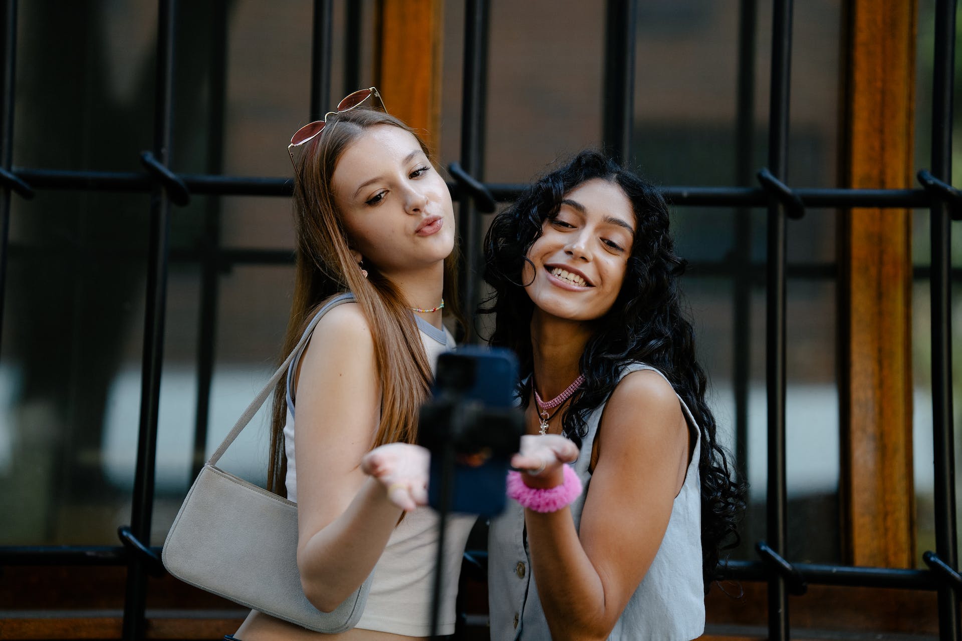 find influencers