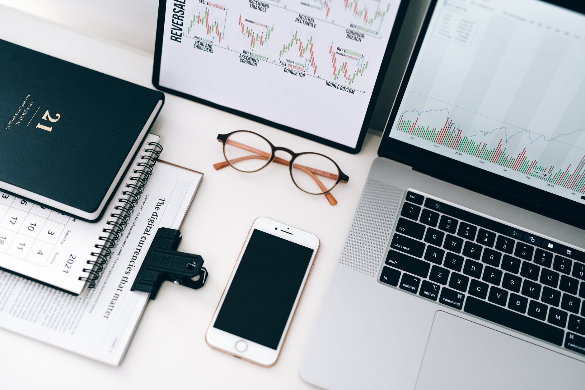 Subscribe and get the latest info on influencer marketing trends, micro influencer news, and the world of social media.